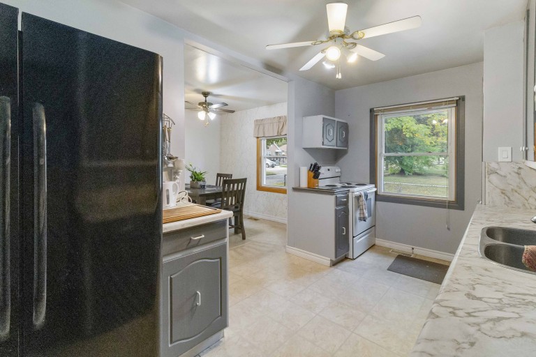 1024 Hamilton Road, London, Ontario, Canada