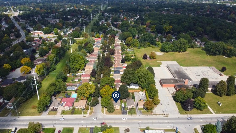1024 Hamilton Road, London, Ontario, Canada