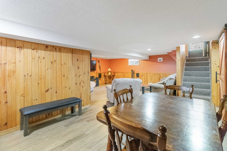 1024 Hamilton Road, London, Ontario, Canada