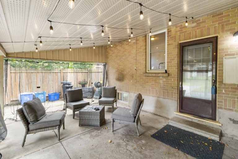 1024 Hamilton Road, London, Ontario, Canada
