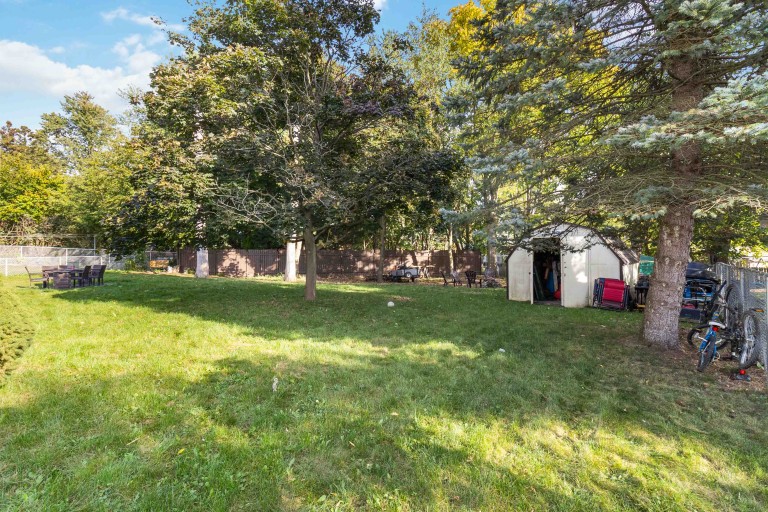 137 Magee Place, London, Ontario, Canada
