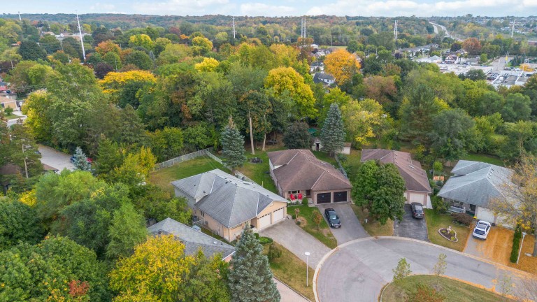 137 Magee Place, London, Ontario, Canada