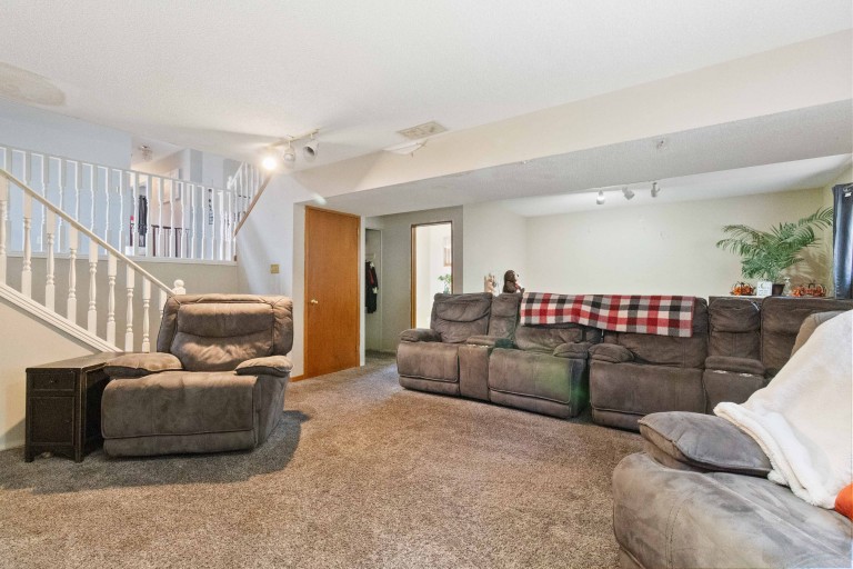 137 Magee Place, London, Ontario, Canada