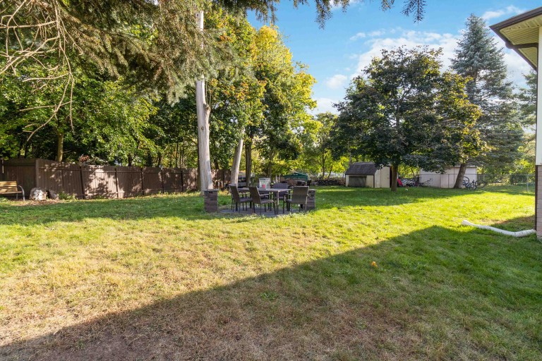 137 Magee Place, London, Ontario, Canada