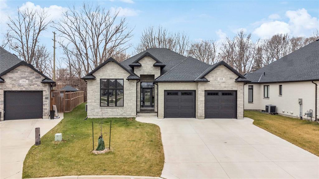 188 SANDPIPER Drive, Sarnia, Ontario, Canada