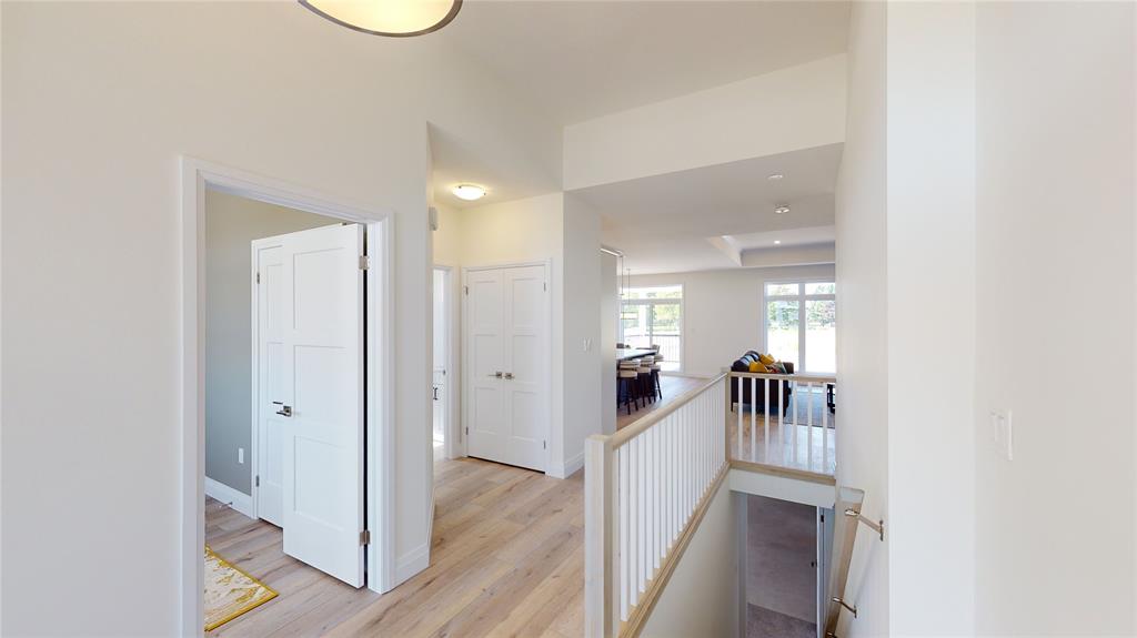 654 KETTER Way, Plympton-Wyoming, Ontario, Canada