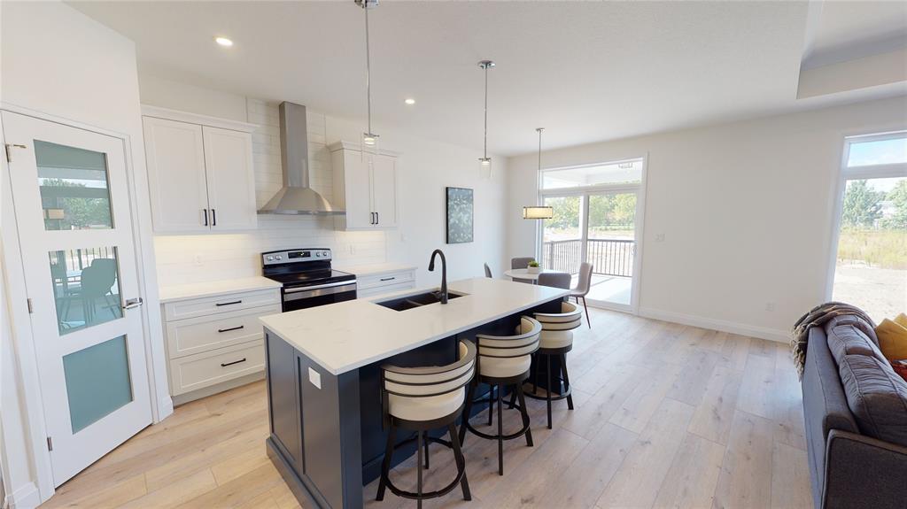 654 KETTER Way, Plympton-Wyoming, Ontario, Canada