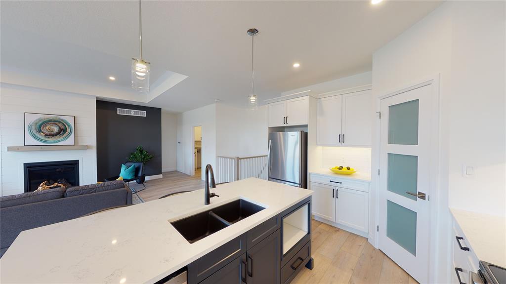 654 KETTER Way, Plympton-Wyoming, Ontario, Canada