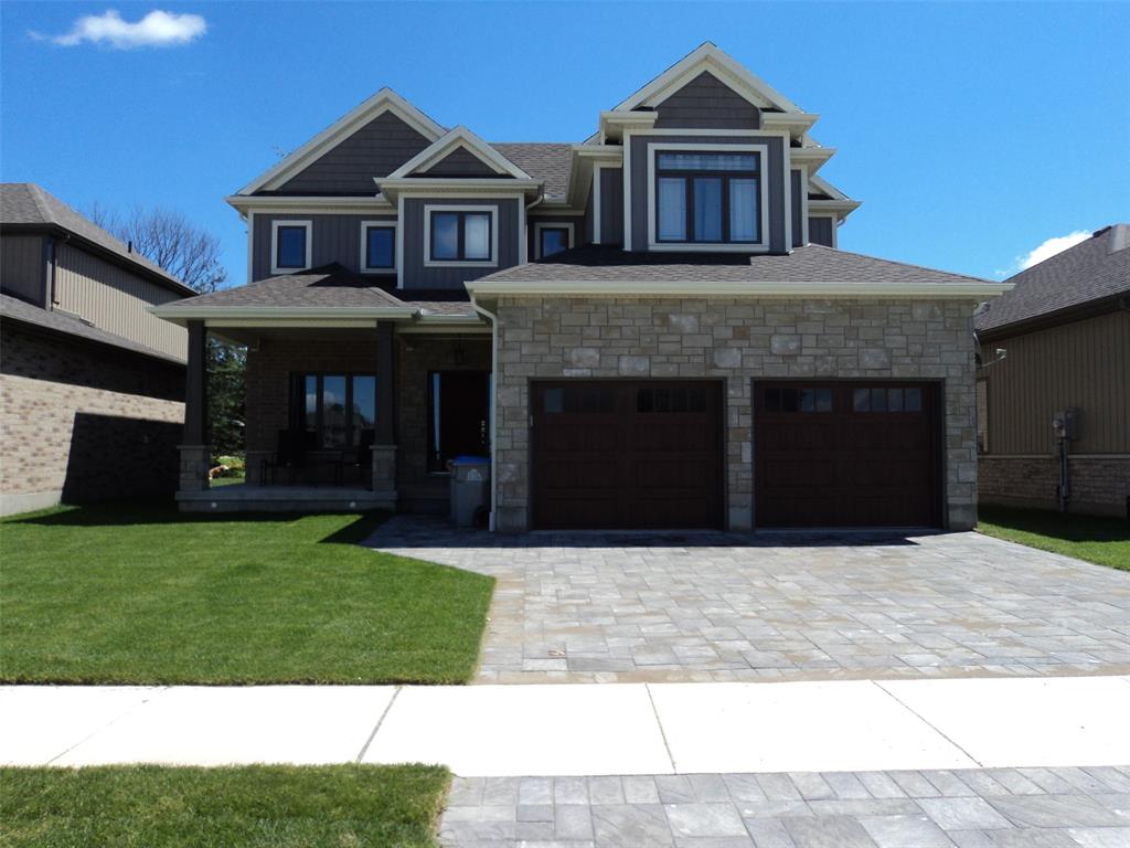646 Ketter Way, Plympton-wyoming Ontario, Canada