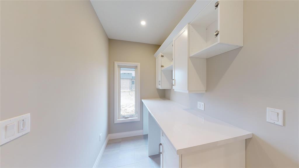 644 KETTER Way, Plympton-Wyoming, Ontario, Canada