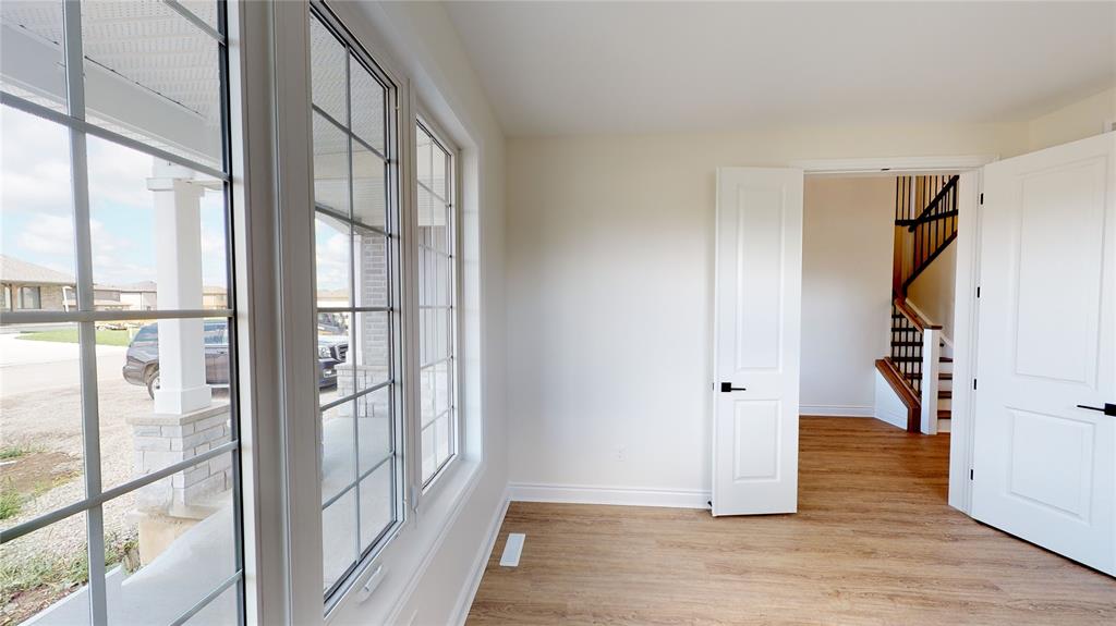 485 JULIANNA Court, Plympton-Wyoming, Ontario, Canada photo 38