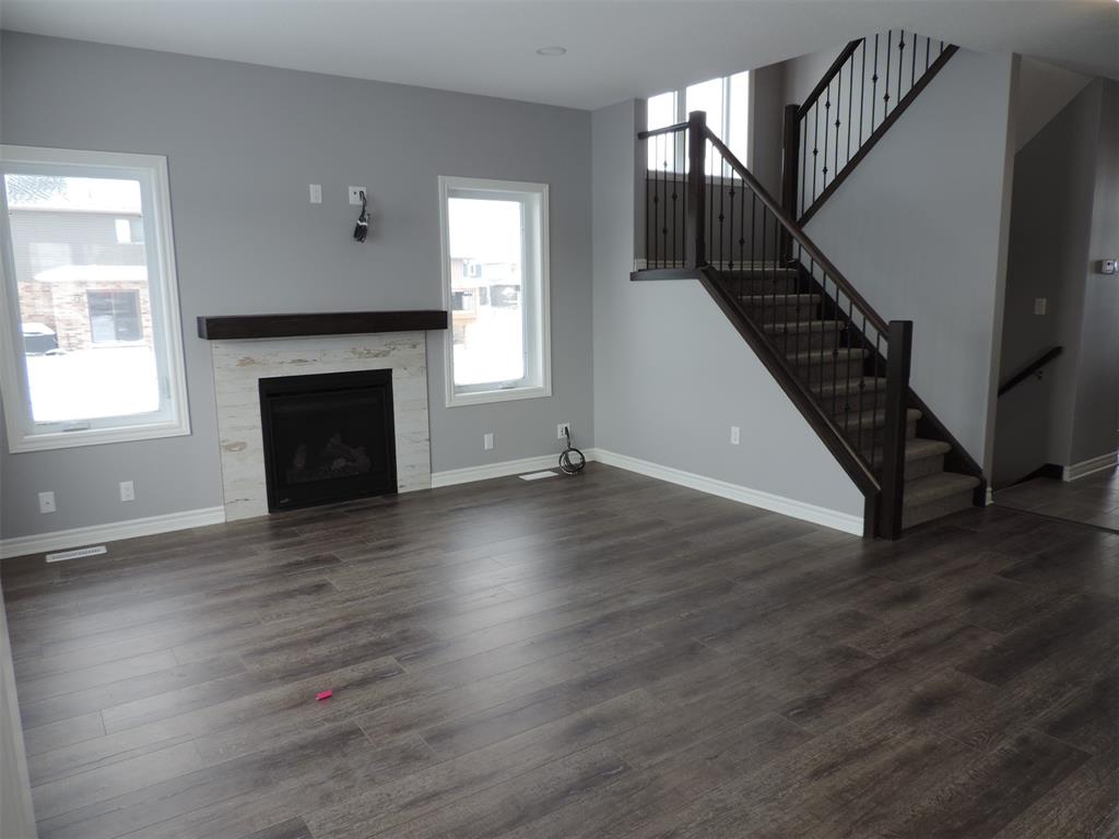 481 JULIANNA Court, Plympton-Wyoming, Ontario, Canada photo 12