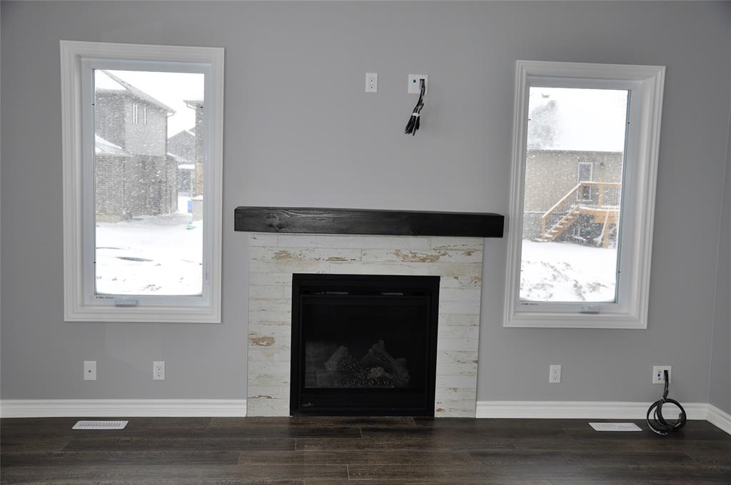 481 JULIANNA Court, Plympton-Wyoming, Ontario, Canada photo 13