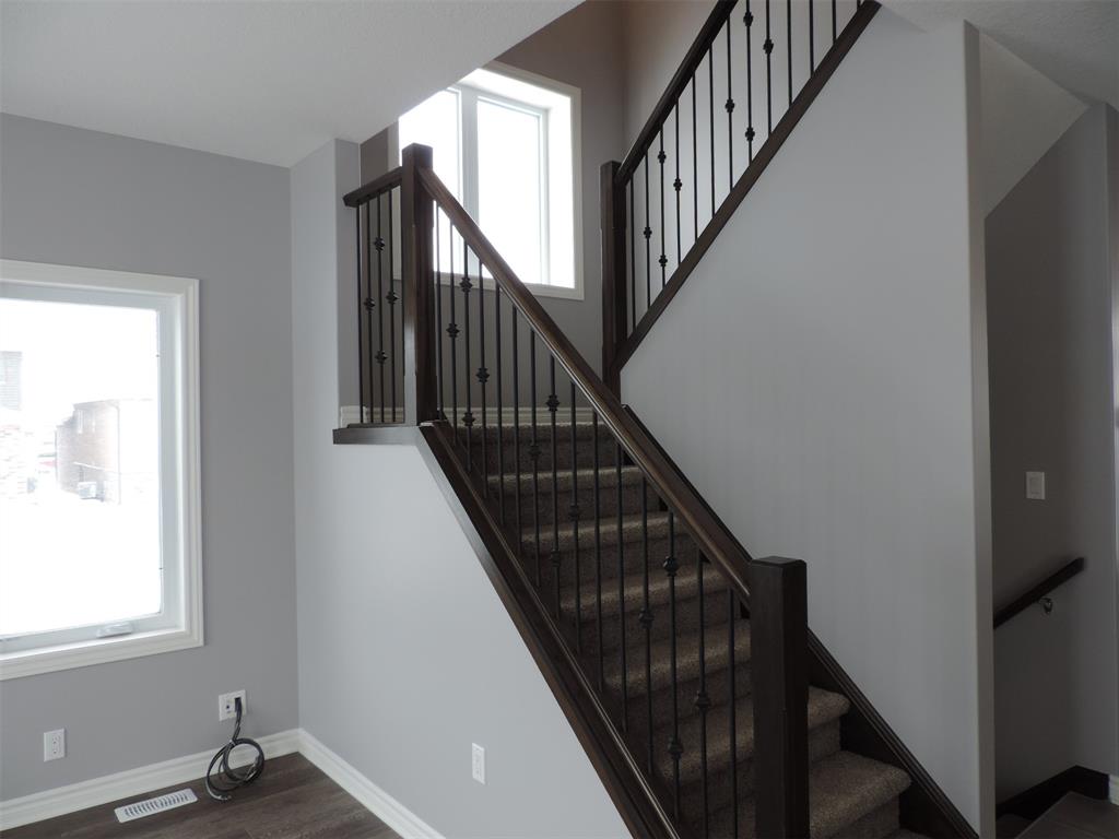 481 JULIANNA Court, Plympton-Wyoming, Ontario, Canada photo 14