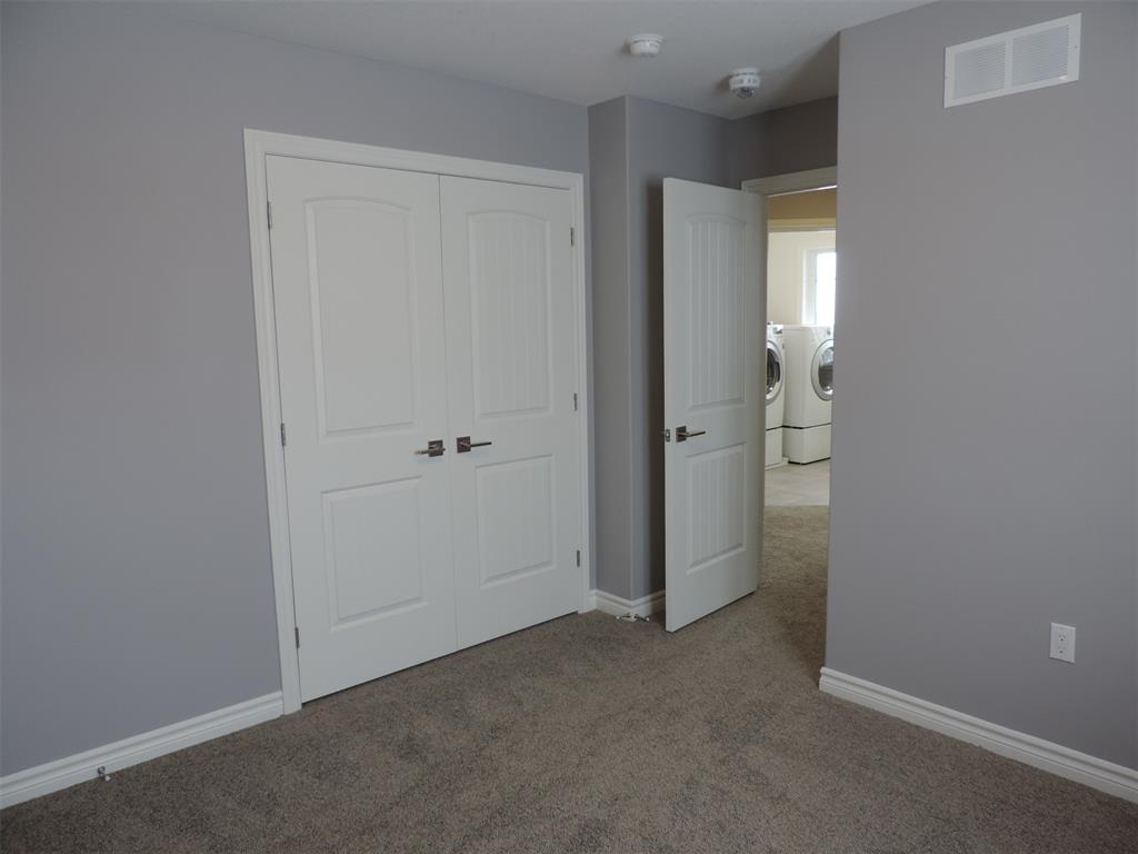 481 JULIANNA Court, Plympton-Wyoming, Ontario, Canada photo 22