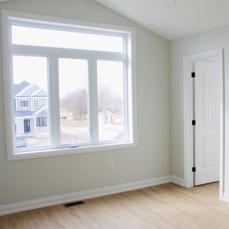 478 HURON Street, Plympton-Wyoming, Ontario, Canada photo 9