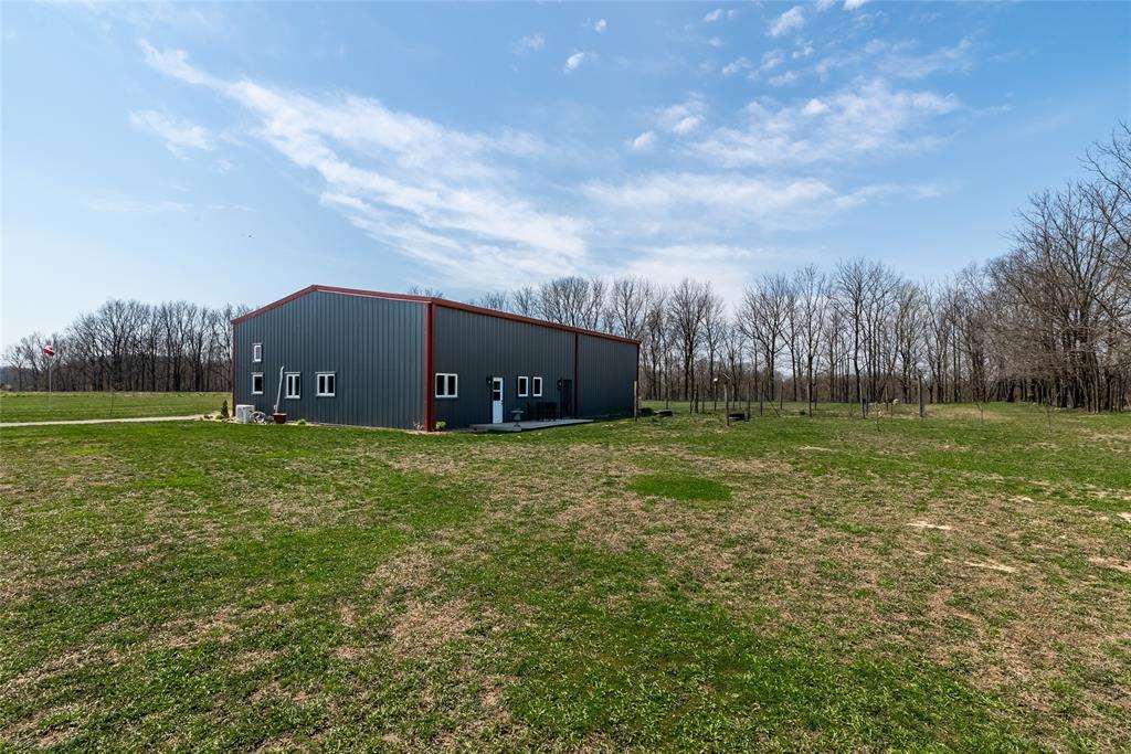 1357 SMITHFALLS Road, Dawn-Euphemia, Ontario, Canada