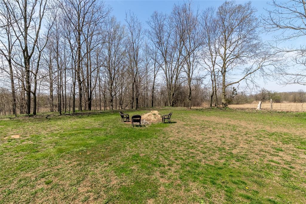 1357 SMITHFALLS Road, Dawn-Euphemia, Ontario, Canada