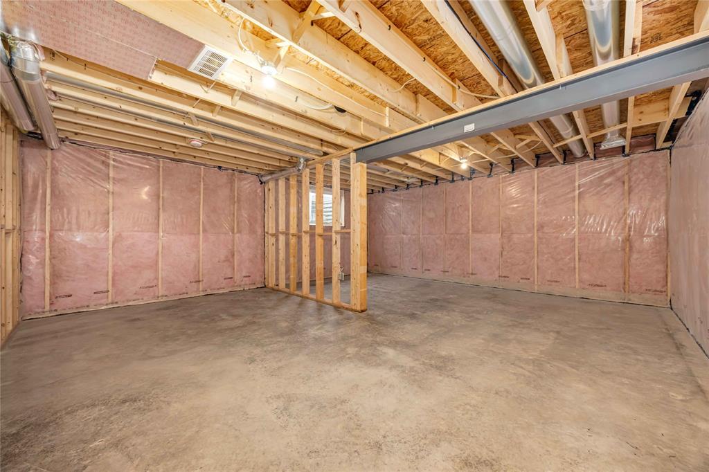 668 KETTER Way, Plympton-Wyoming, Ontario, Canada