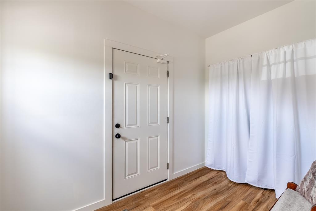 1357 SMITHFALLS Road, Dawn-Euphemia, Ontario, Canada photo 28