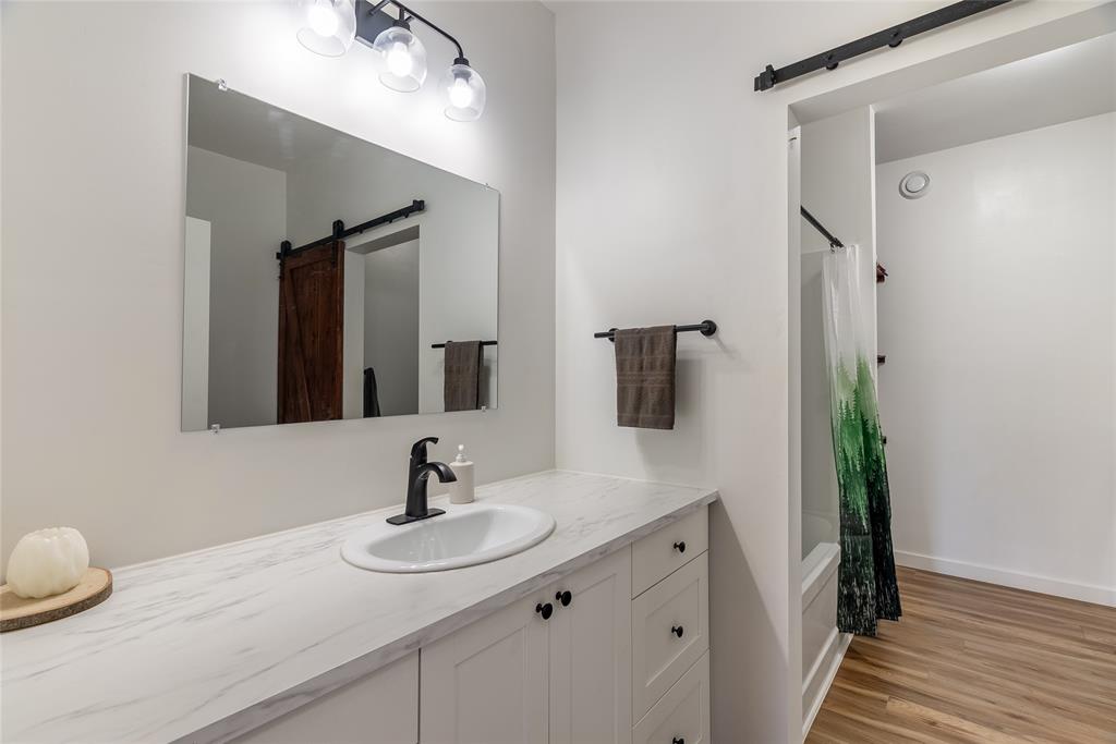 1357 SMITHFALLS Road, Dawn-Euphemia, Ontario, Canada photo 29