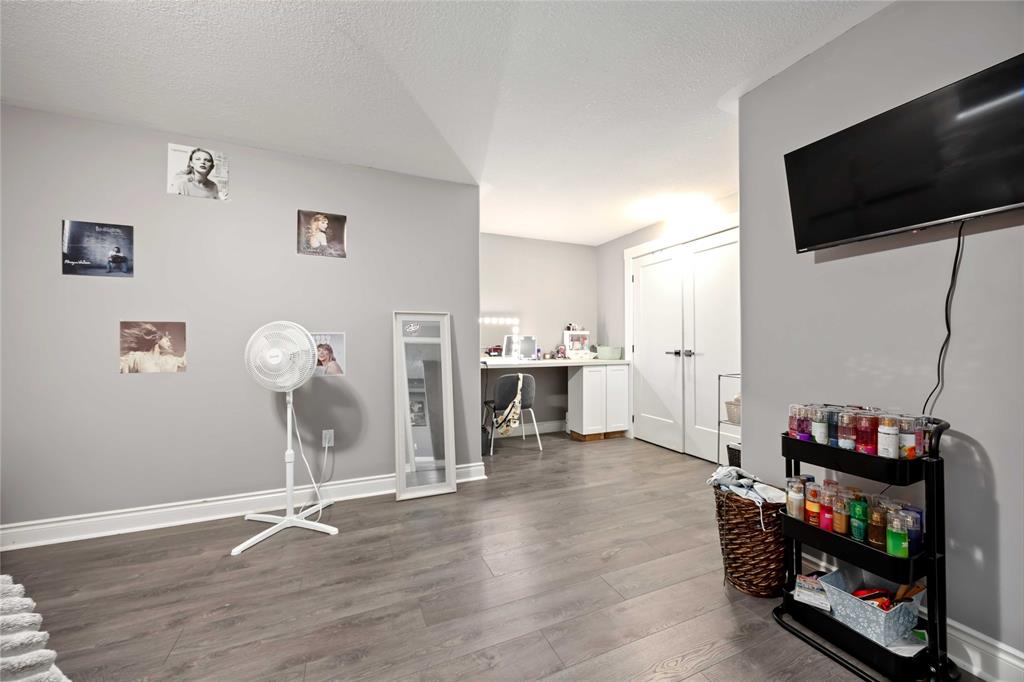 4294 GARDEN Crescent, Petrolia, Ontario, Canada photo 24