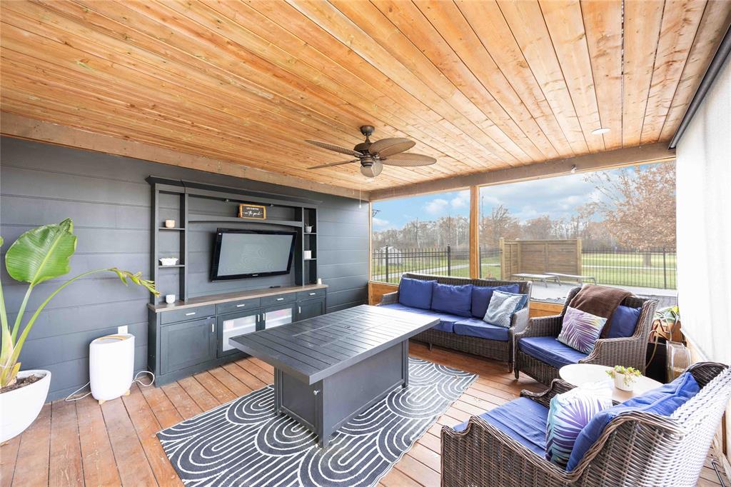 4294 GARDEN Crescent, Petrolia, Ontario, Canada photo 26