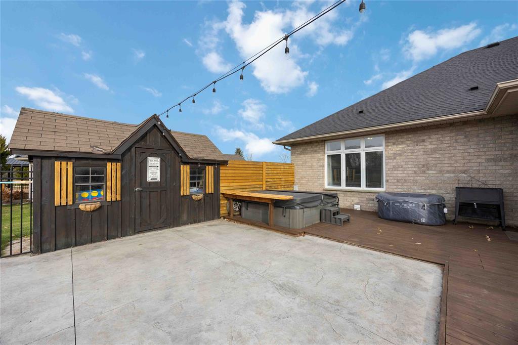 4294 GARDEN Crescent, Petrolia, Ontario, Canada photo 28