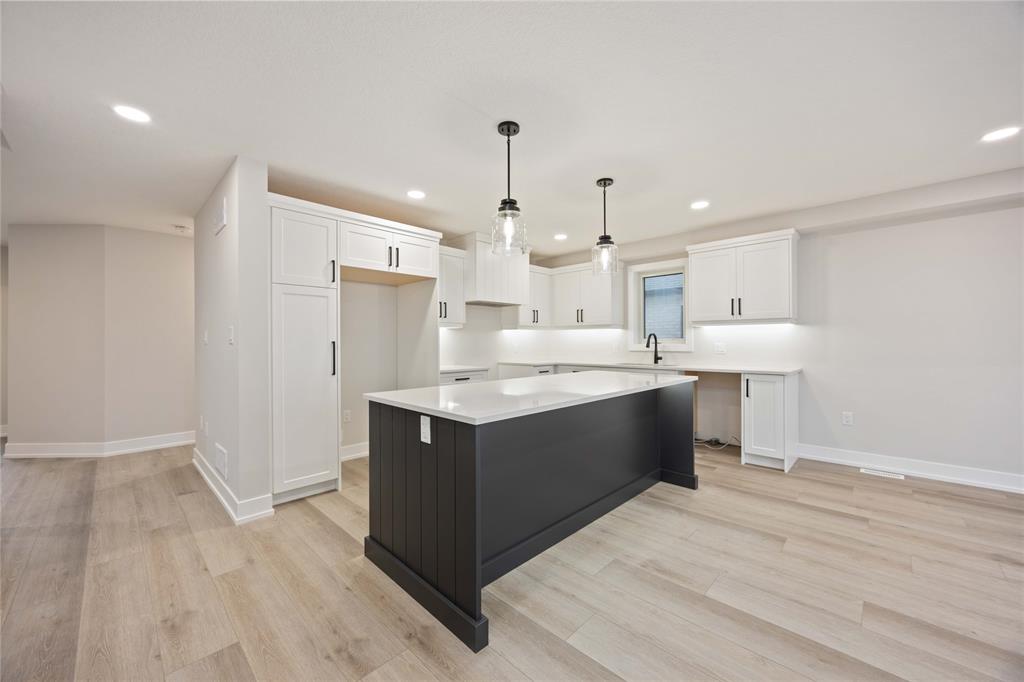 640 KETTER Way, Plympton-Wyoming, Ontario, Canada photo 8