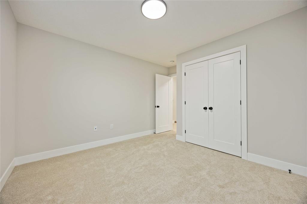 640 KETTER Way, Plympton-Wyoming, Ontario, Canada photo 18