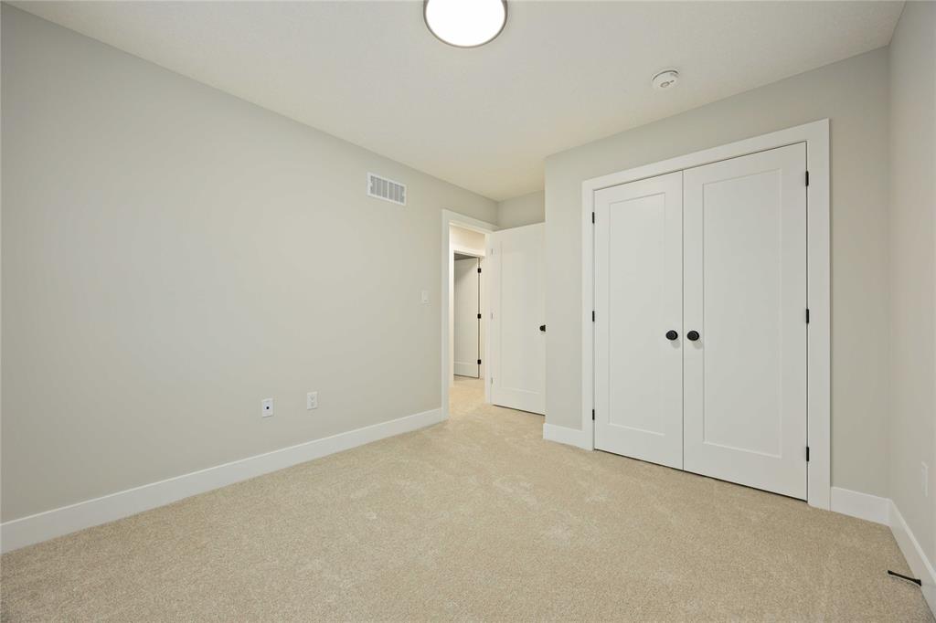 640 KETTER Way, Plympton-Wyoming, Ontario, Canada photo 20