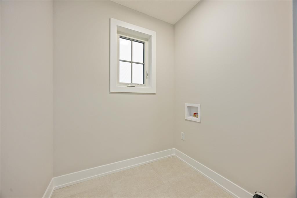 640 KETTER Way, Plympton-Wyoming, Ontario, Canada photo 21