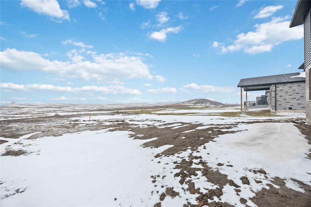 640 KETTER Way, Plympton-Wyoming, Ontario, Canada photo 31