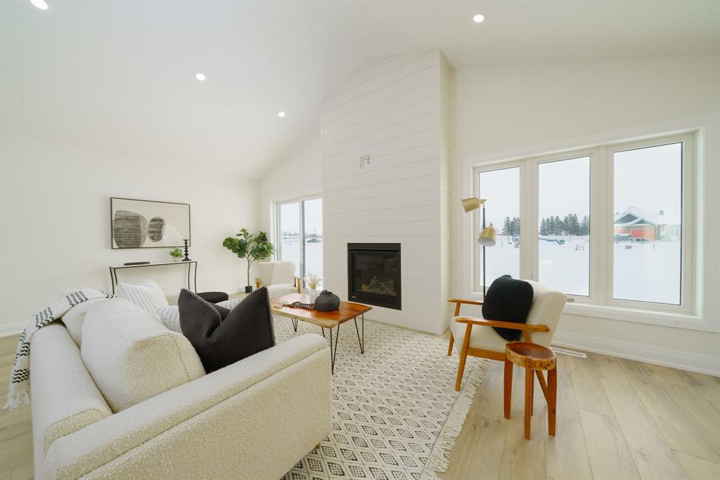 486 JULIANNA Court, Plympton-Wyoming, Ontario, Canada photo 11