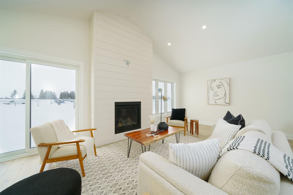 486 JULIANNA Court, Plympton-Wyoming, Ontario, Canada photo 12