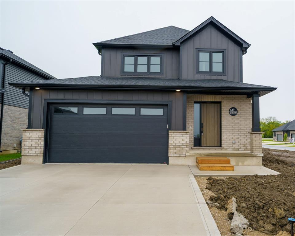 638 KETTER Way, Plympton-Wyoming, Ontario, Canada photo 1