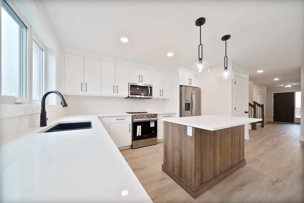 638 KETTER Way, Plympton-Wyoming, Ontario, Canada photo 8