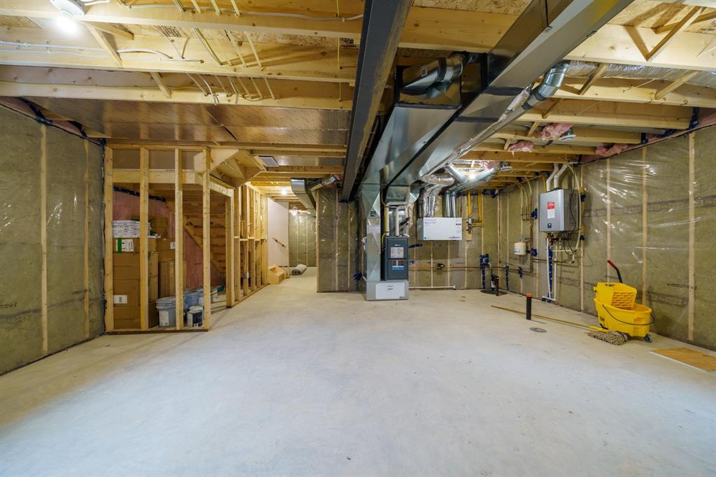 638 KETTER Way, Plympton-Wyoming, Ontario, Canada photo 22