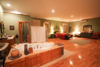 18 KING ST East, Lambton Shores, Ontario, Canada photo 10