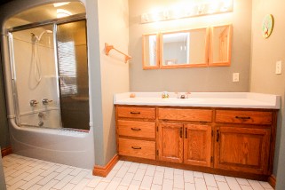 89 VICTORIA ST, Lambton Shores, Ontario, Canada photo 3