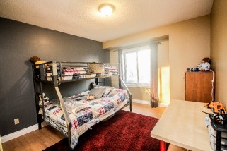 89 VICTORIA ST, Lambton Shores, Ontario, Canada photo 8