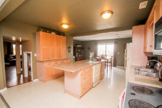 5773 WANSTEAD RD, Plympton-Wyoming, Ontario, Canada photo 19