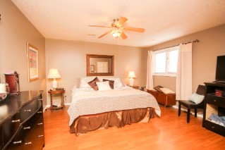 5773 WANSTEAD RD, Plympton-Wyoming, Ontario, Canada photo 14