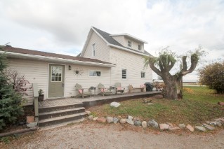 5773 WANSTEAD RD, Plympton-Wyoming, Ontario, Canada photo 9