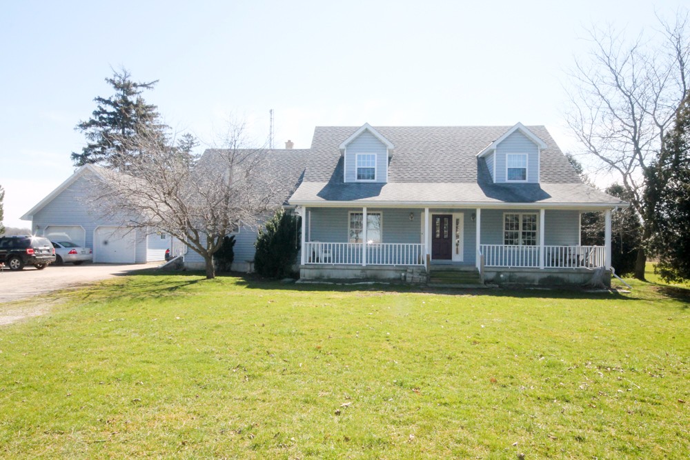 3641 MCGILLIVRAY DR, North Middlesex, Ontario, Canada