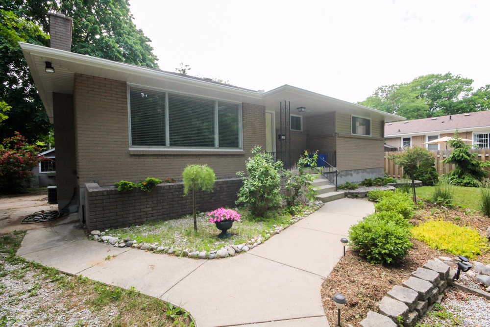1291 WEBSTER DR, Sarnia, Ontario, Canada photo 6