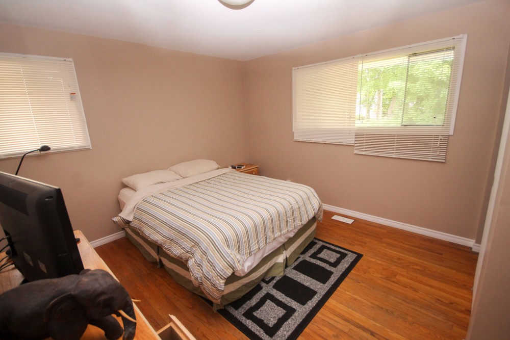 1291 WEBSTER DR, Sarnia, Ontario, Canada photo 20