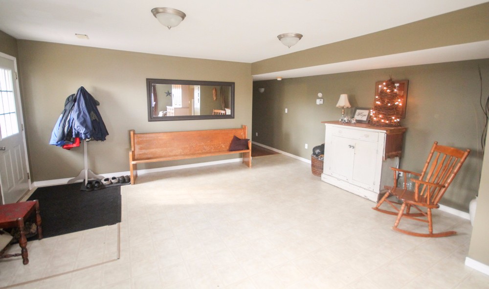 5773 WANSTEAD RD, Plympton-Wyoming, Ontario, Canada photo 10
