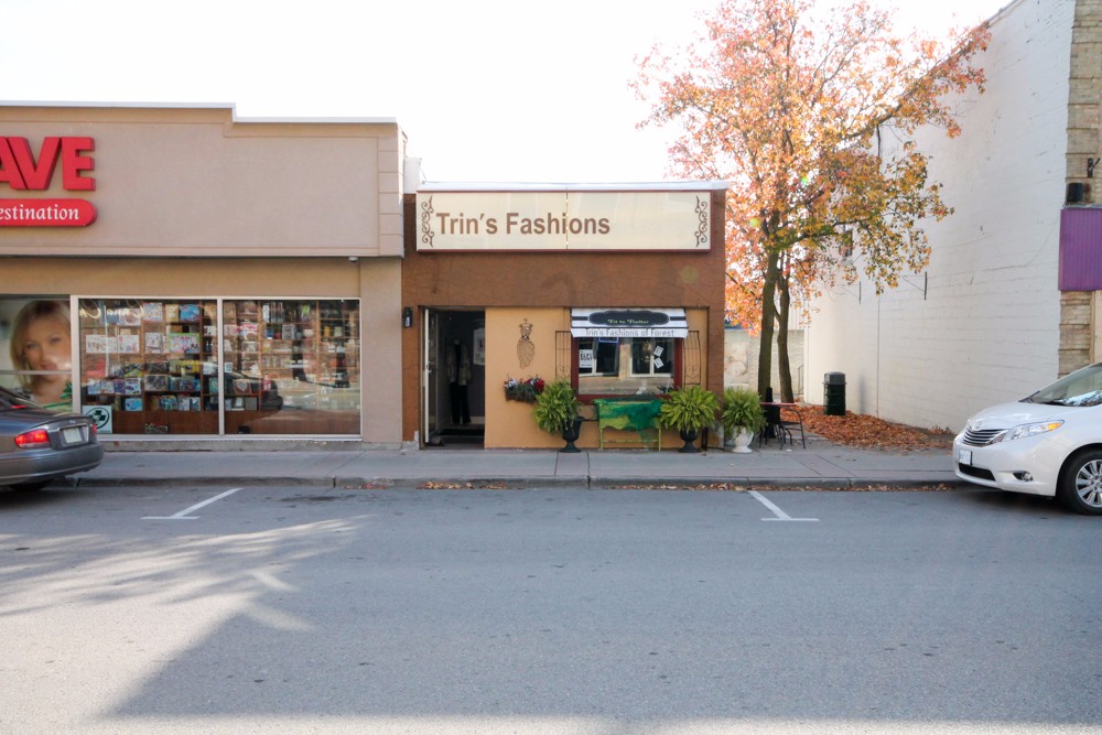 25 KING ST West, Lambton Shores, Ontario, Canada
