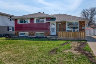 951 MEIGHEN Crescent, Sarnia Ontario, Canada